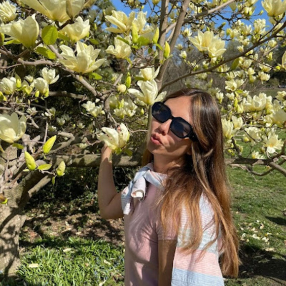 Meet your Posher, Jimena - Picture 1 of 1